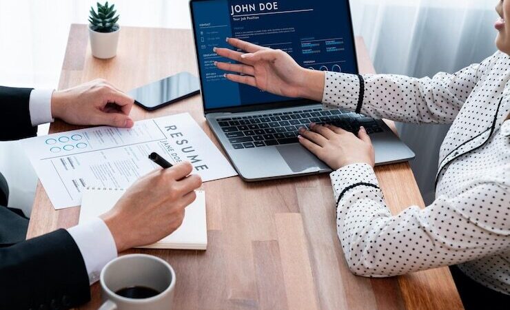 SOP Onboarding Karyawan Baru: Mempercepat Adaptasi Staf Baru dari Masa Training Menjadi Tenaga Produktif dalam Waktu 7 Hari