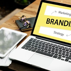 Strategi Co-Branding Kolaboratif antar-UMKM: Melipatgandakan Jangkauan Pasar dengan Budget Pemasaran Kolektif