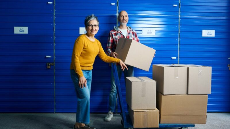Cara Mengelola Stok Barang untuk UMKM Agar Tidak Overstock atau Kehabisan