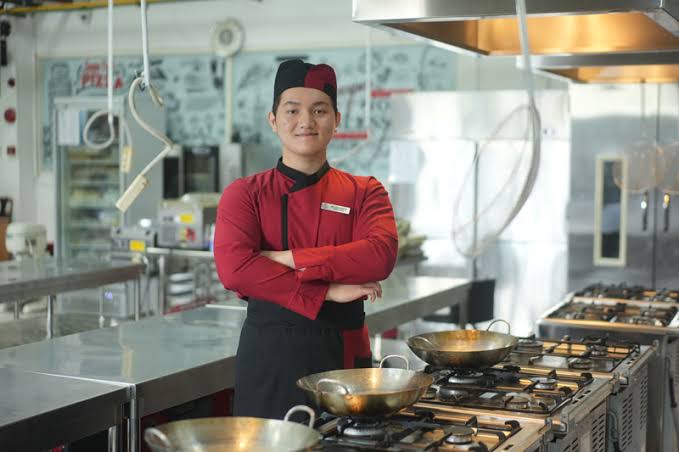 Panduan Standard Operating Procedure (SOP) Dapur Restoran untuk Mengurangi Food Waste