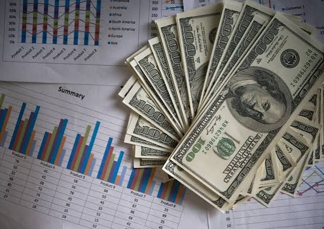 Strategi Mengelola Piutang Usaha Macet agar Likuiditas Kas Bisnis Tetap Terjaga