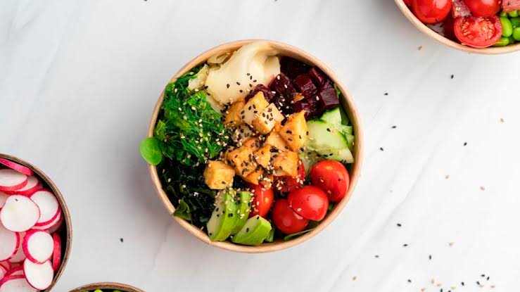 Strategi Merancang Menu Makanan Komersial Berdasarkan Analisis Boston Consulting Group
